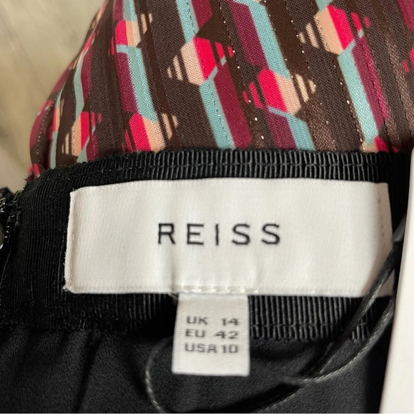 NEW! Reiss Alani Geo Printed pleated Mini Skirt nwt 11962 - Picture 8 of 16